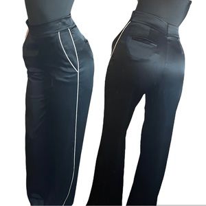 Aritzia Wilfred - Silky Work Pants 🖤